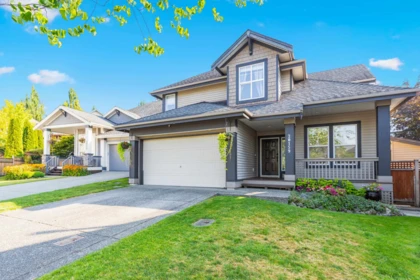 20159 69a Avenue, Langley, BC, Langley — Single Family Residence for sale
