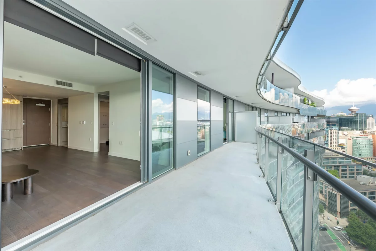 Laundry Room Photo of 2816 89 Nelson Street, Vancouver, BC