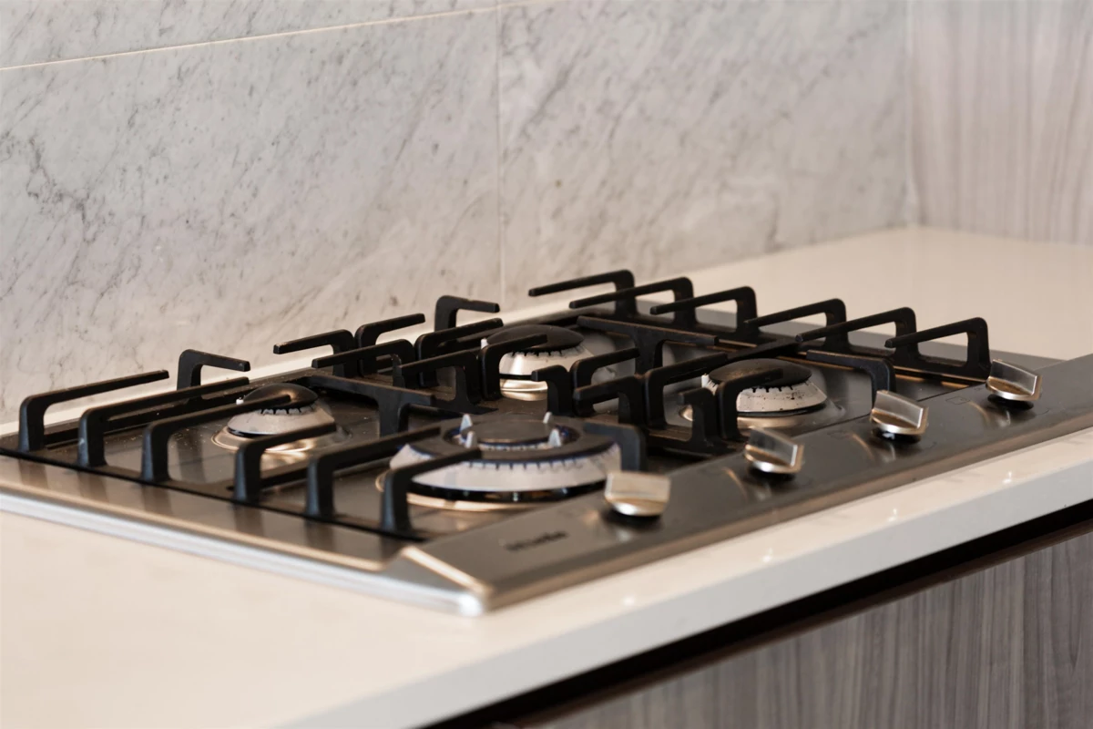 Primary Bathroom Photo of 2816 89 Nelson Street, Vancouver, BC