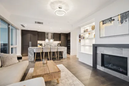 Office / Den Photo of 1406 1500 Martin Street, White Rock, BC