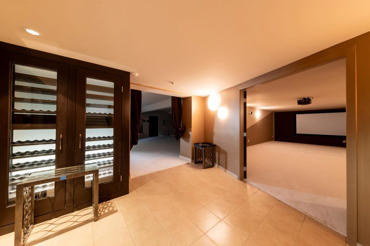 Mudroom Photo of 1109 Hillside Road, West Vancouver, BC