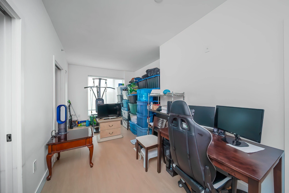 Kitchen Island Photo of 505 8888 Osler Street, Vancouver, BC