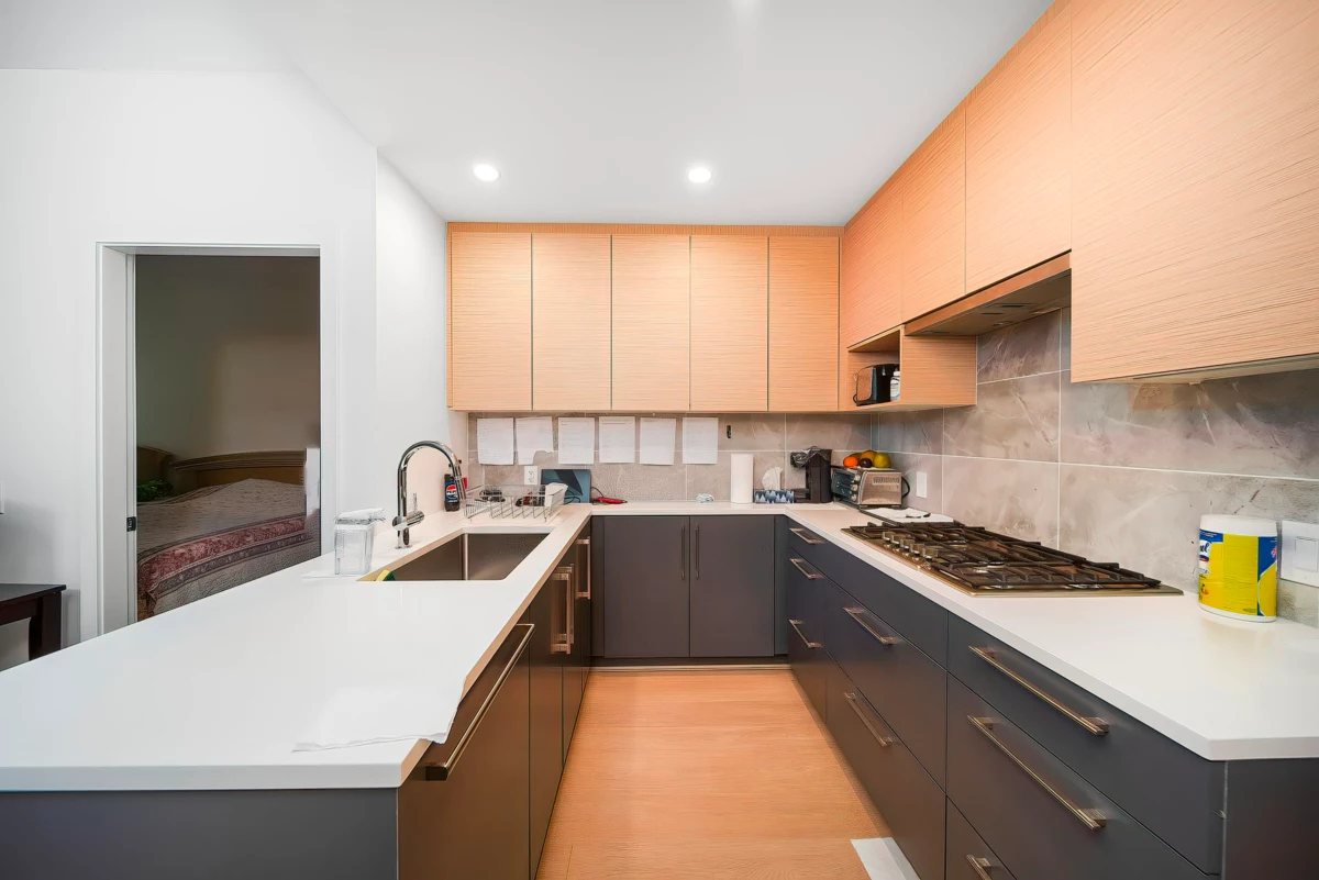 Living Room Photo of 505 8888 Osler Street, Vancouver, BC