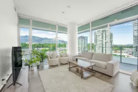 902 200 Klahanie Court, West Vancouver, BC