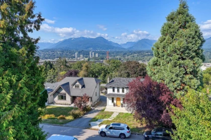 3746 Edinburgh Street, Burnaby, BC, Burnaby — Single Family Residence for sale