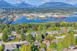 3746 Edinburgh Street, Burnaby, BC