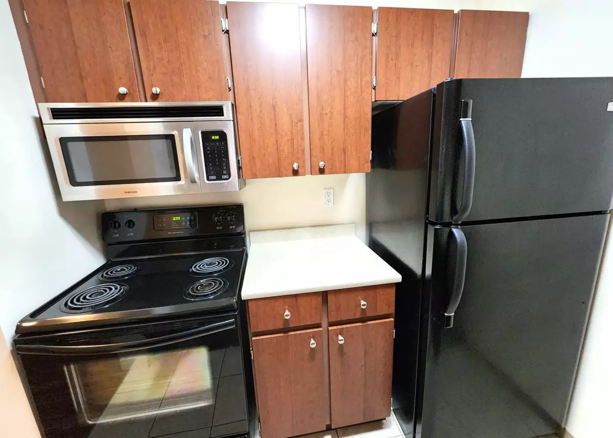 Bedroom 3 Photo of 102 5664 200 Street, Langley, BC