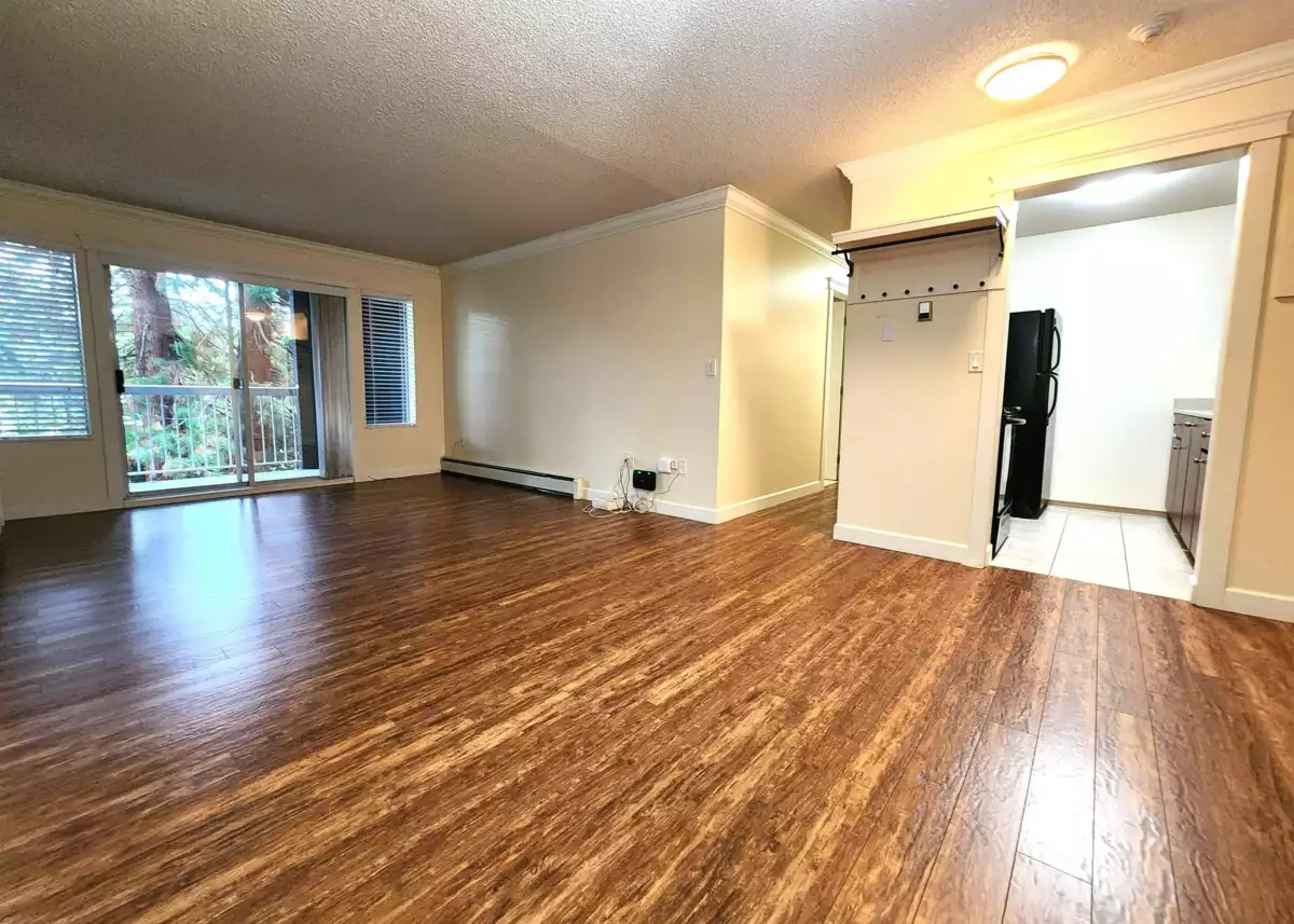 Family Room Photo of 102 5664 200 Street, Langley, BC