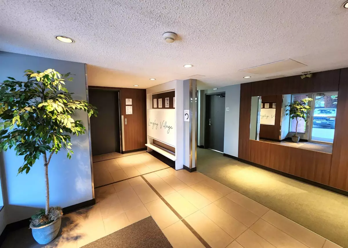 Garage Interior Photo of 102 5664 200 Street, Langley, BC