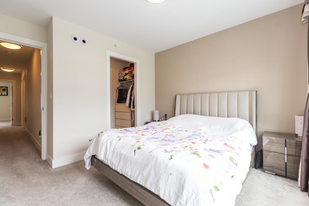 Guest Bathroom Photo of 162 1894 Osprey Drive, Tsawwassen, BC