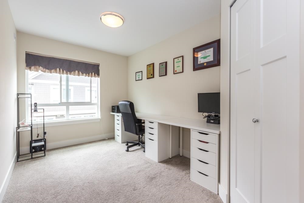 Powder Room Photo of 162 1894 Osprey Drive, Tsawwassen, BC