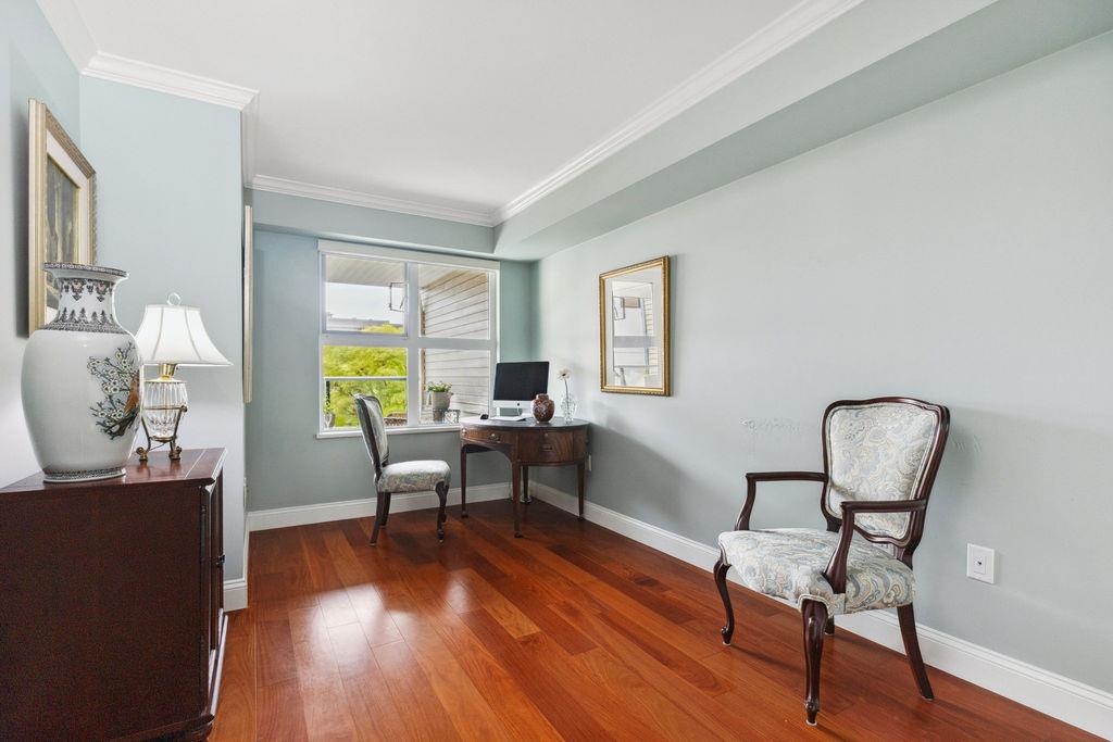 Outdoor Patio Photo of 220 15210 Pacific Avenue, White Rock, BC