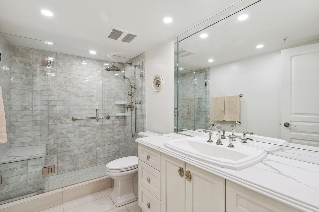 Staircase Photo of 220 15210 Pacific Avenue, White Rock, BC