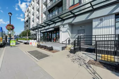 102 20360 Logan Avenue, Langley, BC