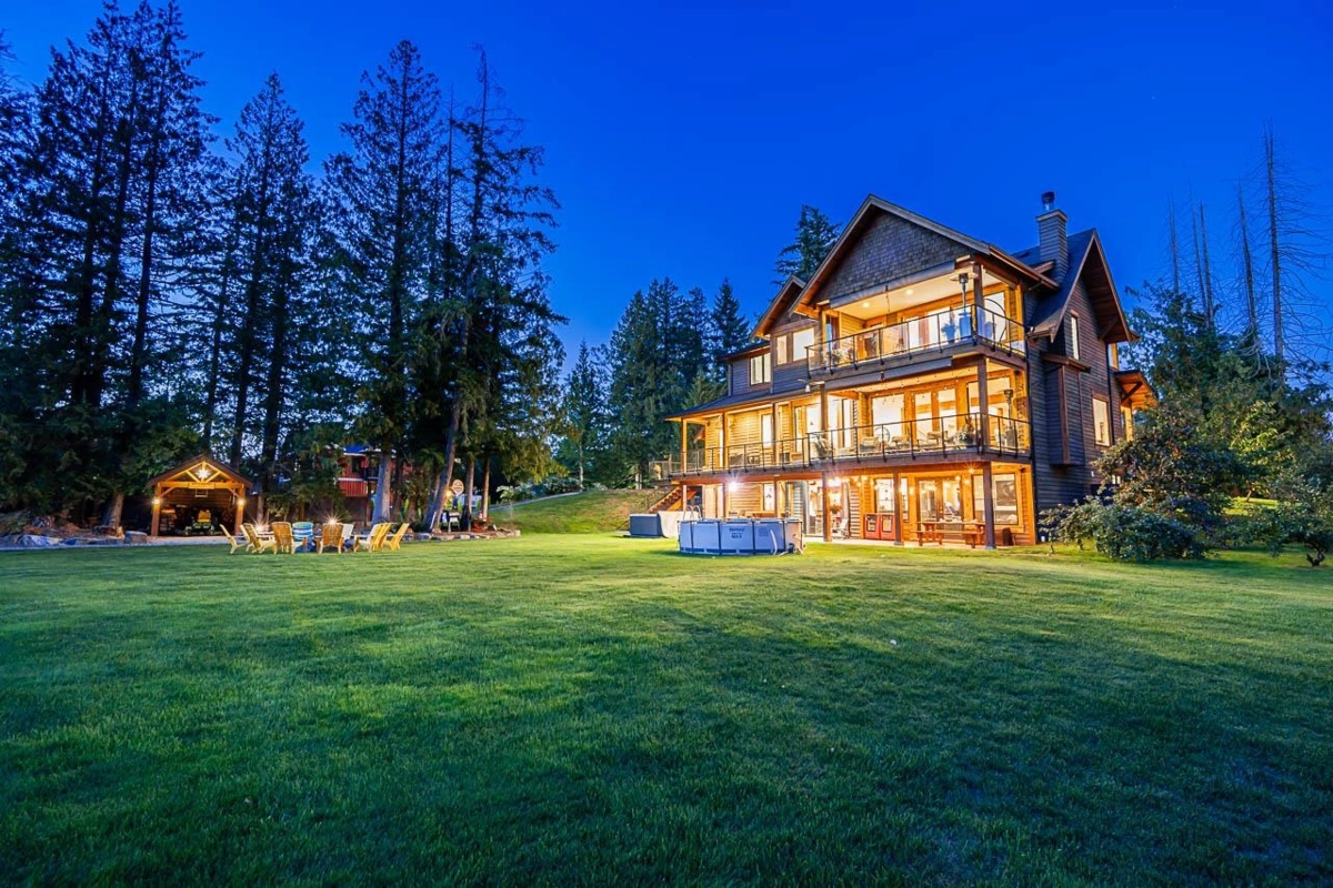 Neighborhood Park Photo Near 601 200 Street, Langley, BC