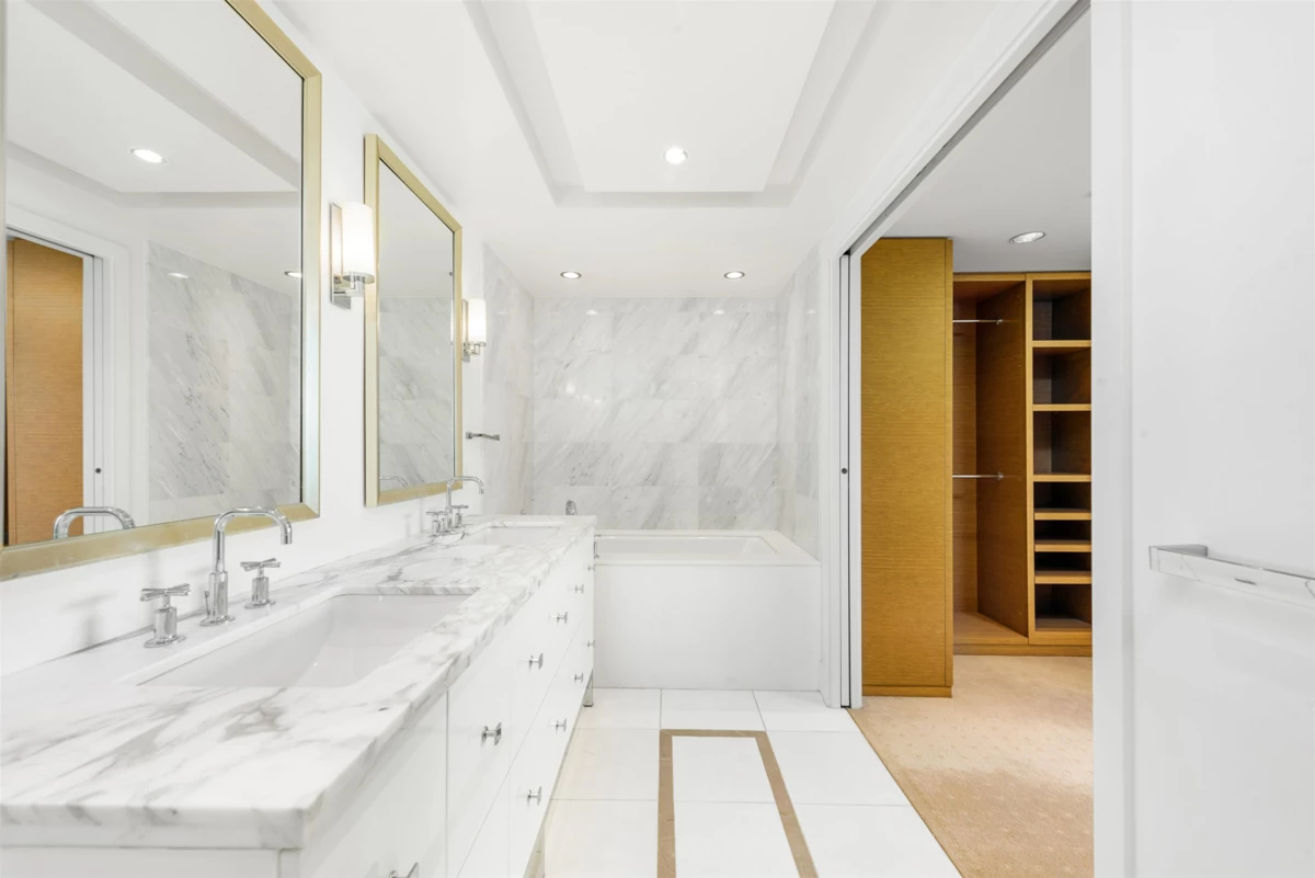 Garage Interior Photo of 2301 667 Howe Street, Vancouver, BC