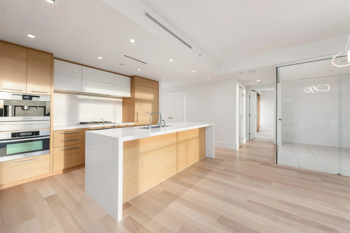 Kitchen Photo of 2301 667 Howe Street, Vancouver, BC