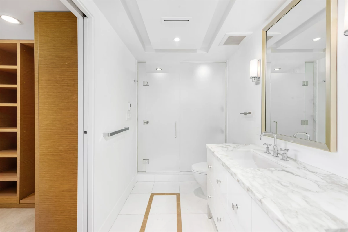 Staircase Photo of 2301 667 Howe Street, Vancouver, BC