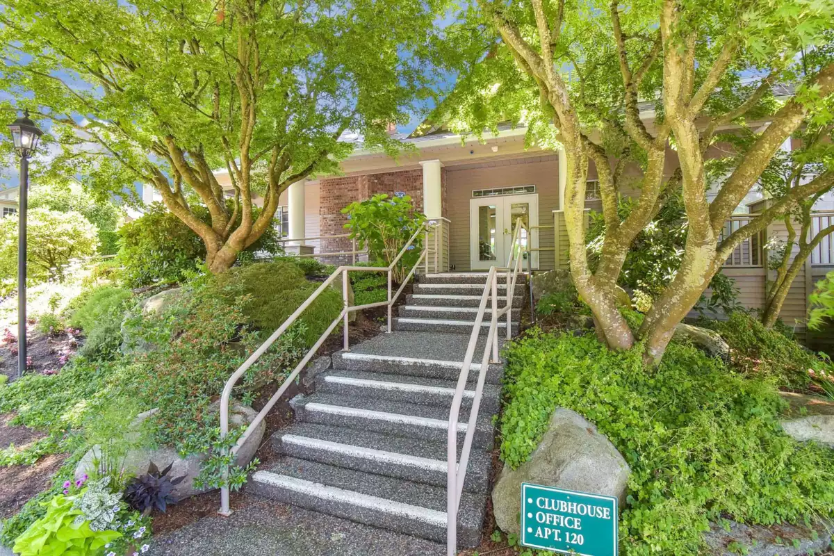 Front Yard Photo of 54 2533 152 Street, Surrey, BC