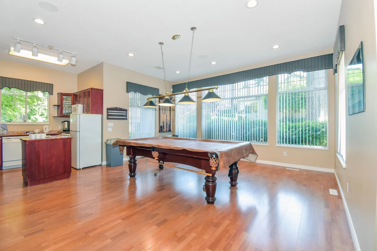 Hot Tub / Spa Photo of 54 2533 152 Street, Surrey, BC