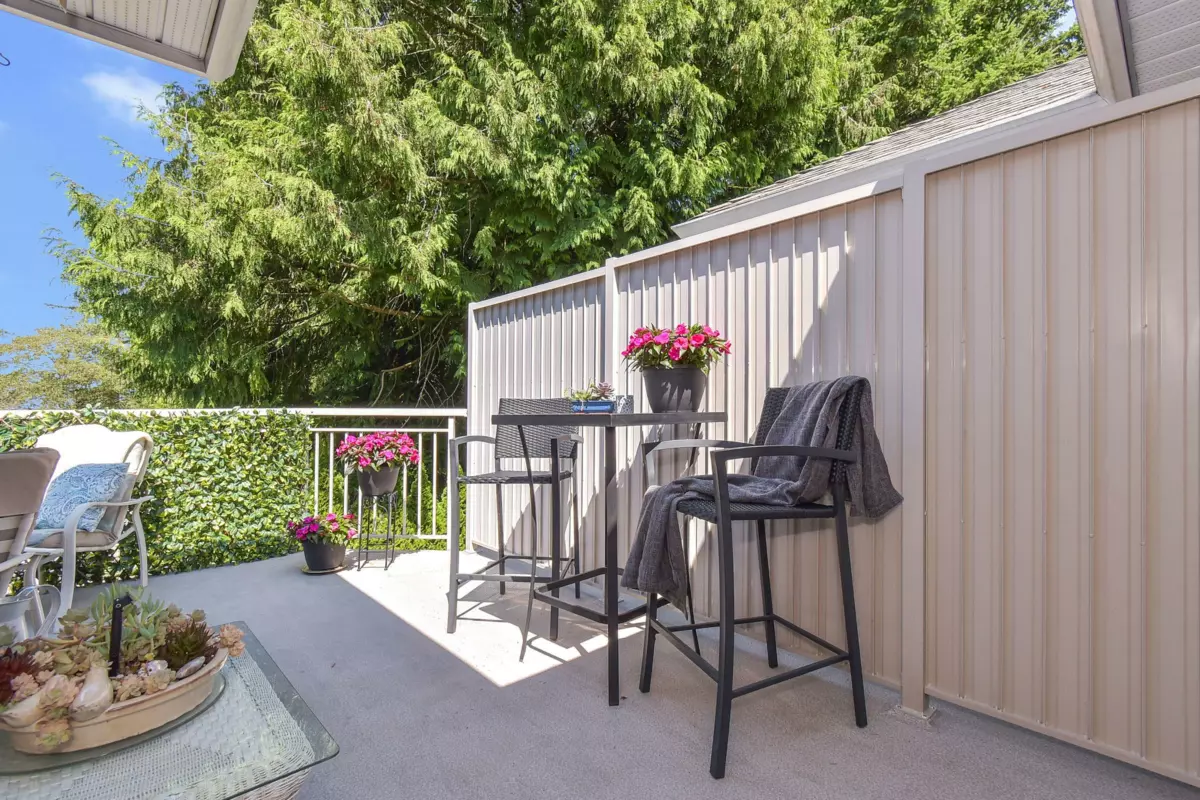 Primary Bathroom Photo of 54 2533 152 Street, Surrey, BC