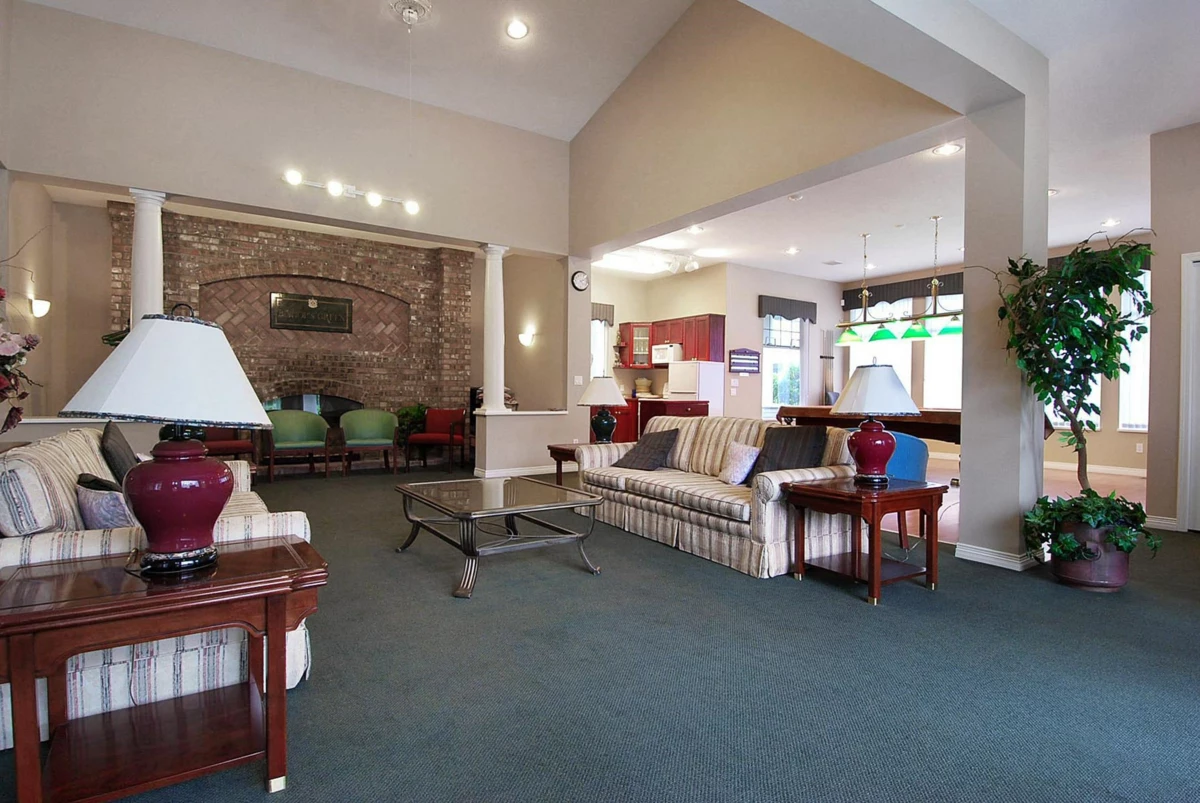 Swimming Pool Photo of 54 2533 152 Street, Surrey, BC