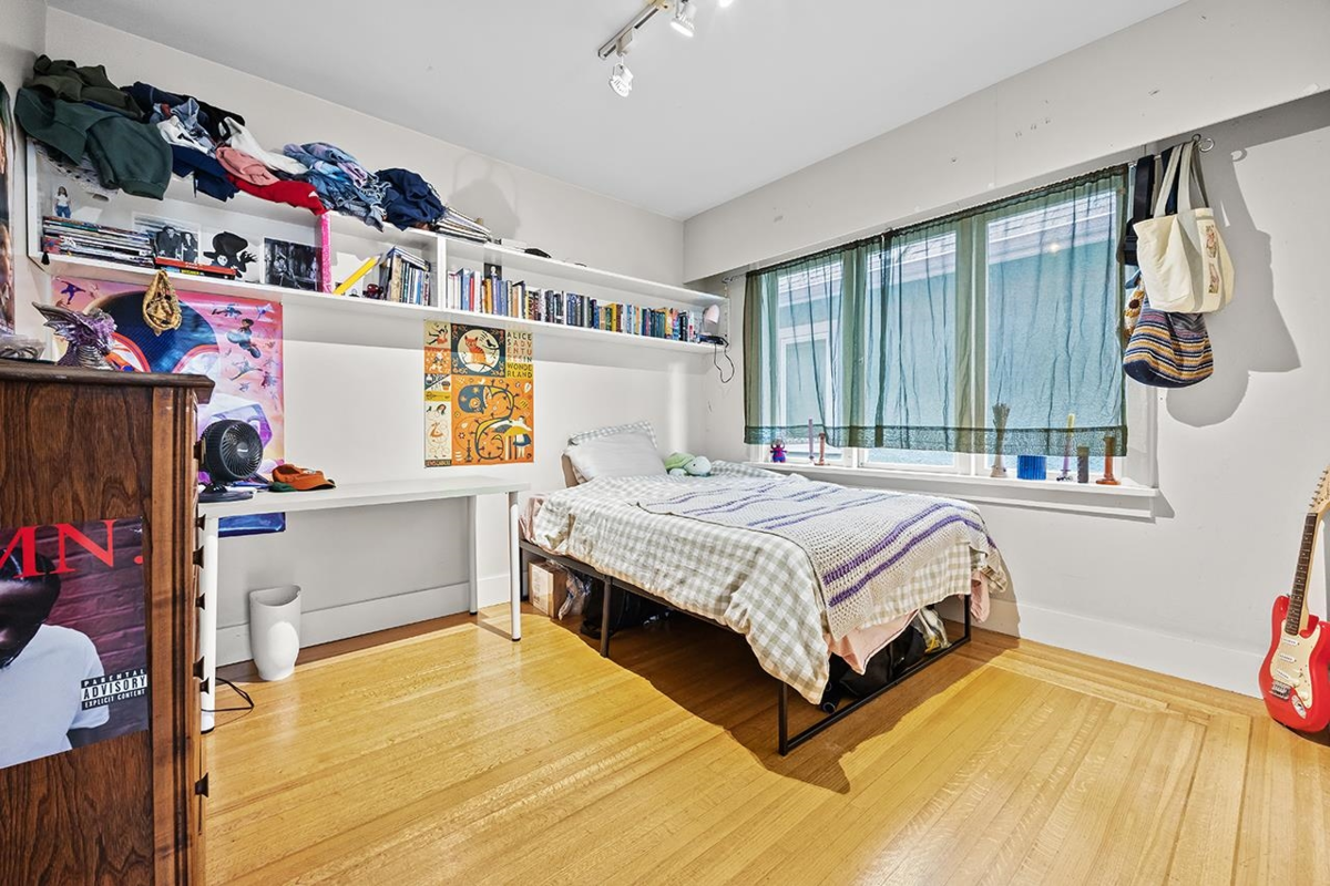 Bedroom 4 Photo of 3825 W 31st Avenue, Vancouver, BC