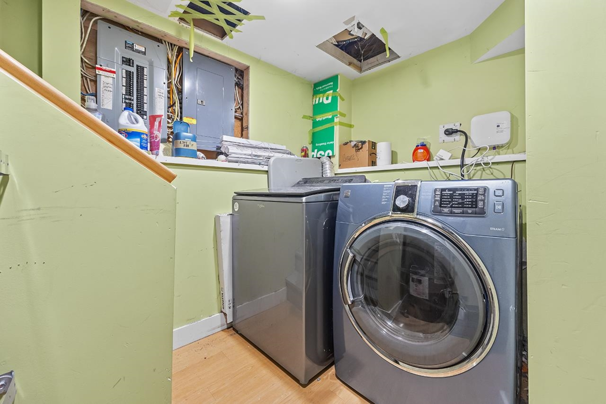 Garden / Landscaping Photo of 3825 W 31st Avenue, Vancouver, BC