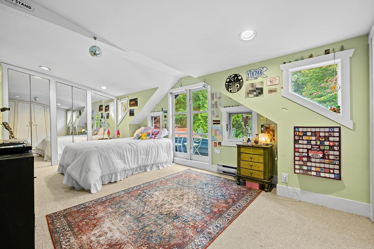 Powder Room Photo of 3825 W 31st Avenue, Vancouver, BC