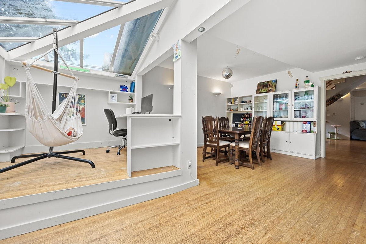Primary Bathroom Photo of 3825 W 31st Avenue, Vancouver, BC