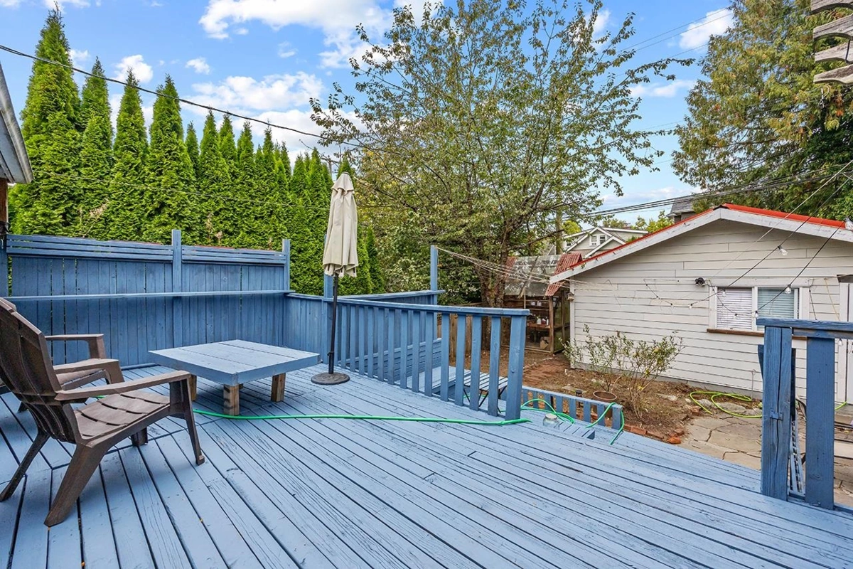 Swimming Pool Photo of 3825 W 31st Avenue, Vancouver, BC