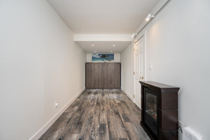 8561 Flowering Place, Burnaby, BC, Burnaby — Townhouse for sale