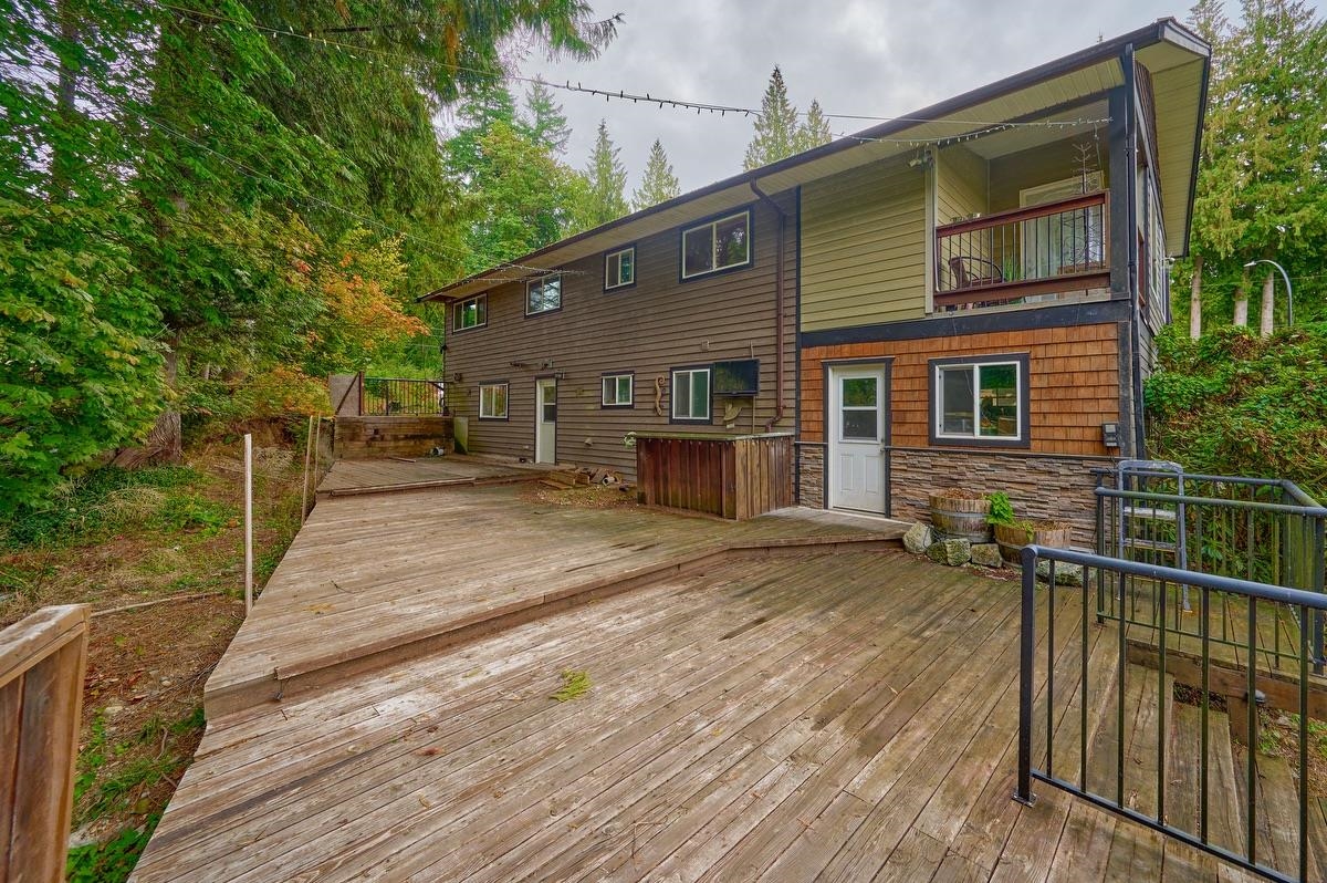 Entry Foyer Photo of 13993 Silver Valley Road, Maple Ridge, BC