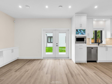 2 4257 Knight Street, Vancouver, BC, Vancouver — Half Duplex for sale