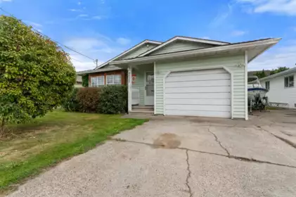 9520 Carroll Street, Chilliwack, BC, Chilliwack — Single Family Residence for sale