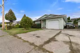 9520 Carroll Street, Chilliwack, BC