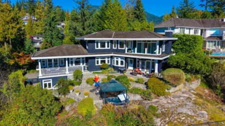 4668 Headland Drive, West Vancouver, BC, West Vancouver — Single Family Residence for sale