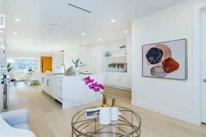 Dining Area Photo of 3321 W 37th Avenue, Vancouver, BC