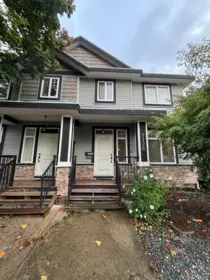 7126 144 Street, Surrey, BC, Surrey — Half Duplex for sale