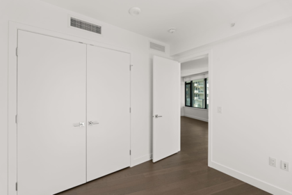 Pantry Photo of 1401 1588 Johnston Road, White Rock, BC