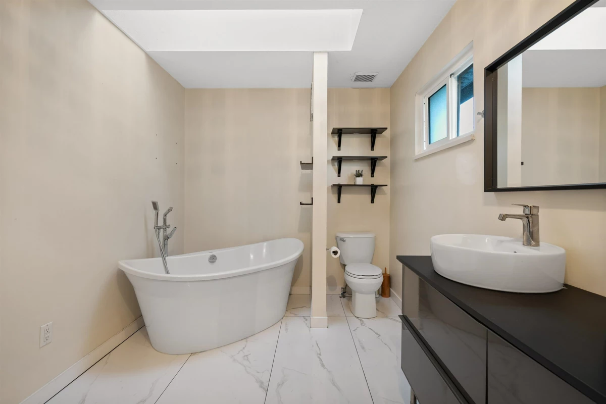 Bedroom 4 Photo of 2378 Mariana Place, Coquitlam, BC