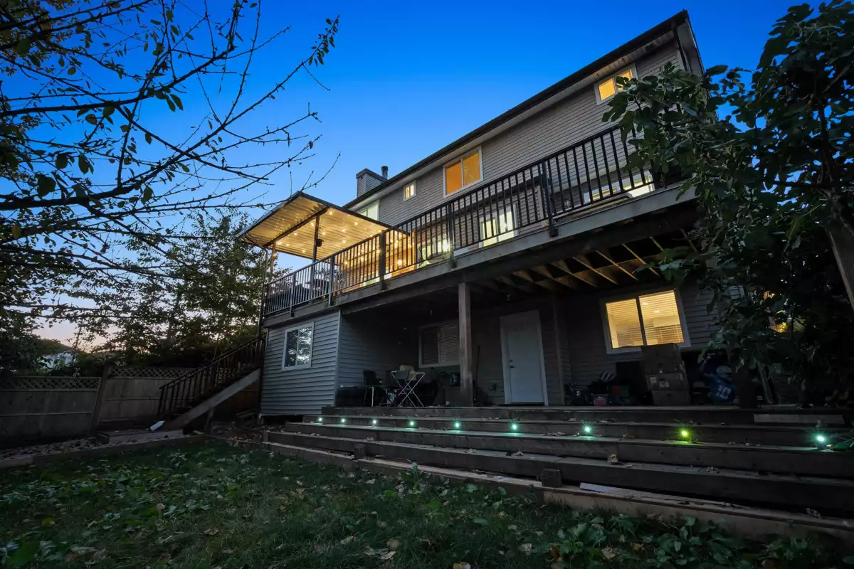 Living Room Photo of 2378 Mariana Place, Coquitlam, BC