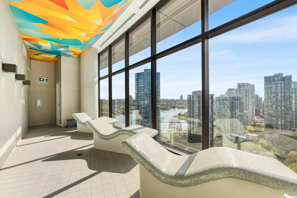 Backyard Photo of 1584 87 Nelson Street, Vancouver, BC