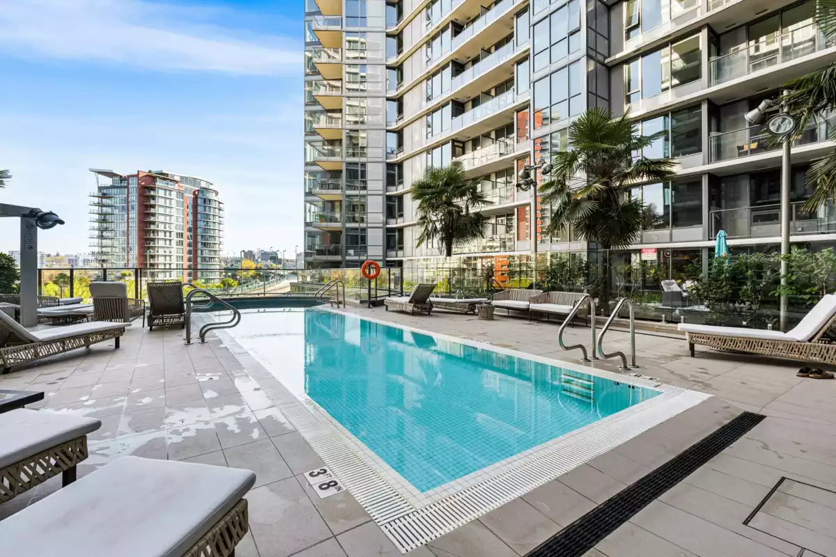 Hallway Photo of 1584 87 Nelson Street, Vancouver, BC