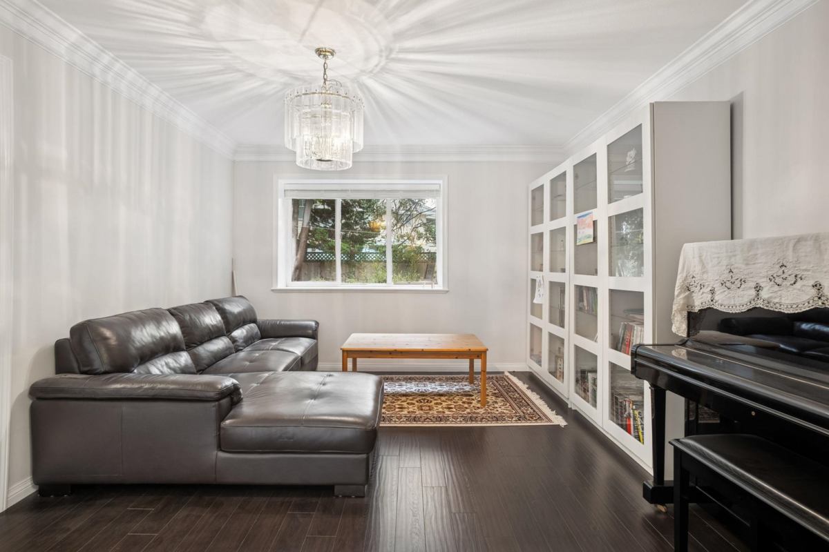 Backyard Photo of 6080 Granville Avenue, Richmond, BC