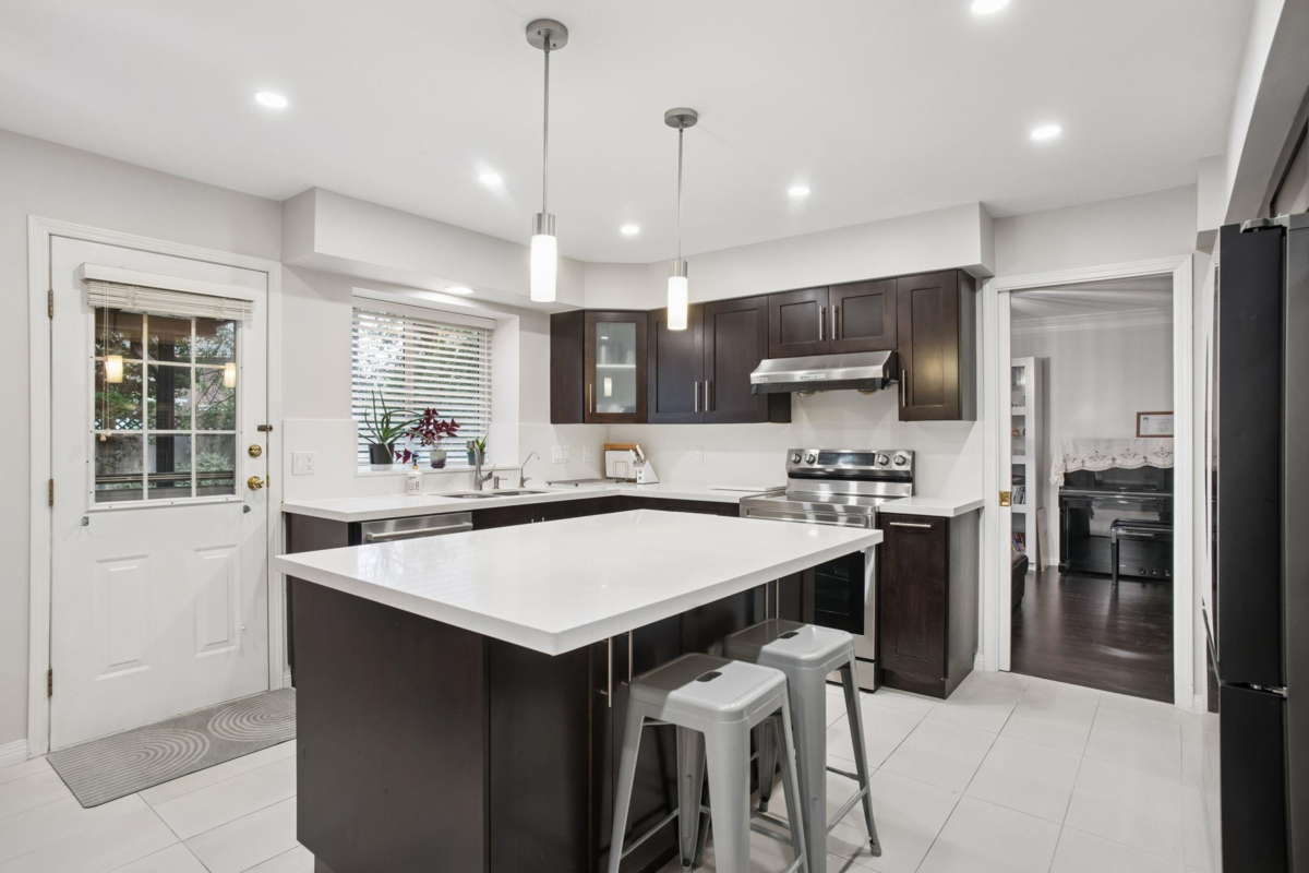 Bedroom 2 Photo of 6080 Granville Avenue, Richmond, BC