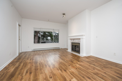 204 1153 54a Street, Delta, BC, Delta — Apartment/Condo for sale