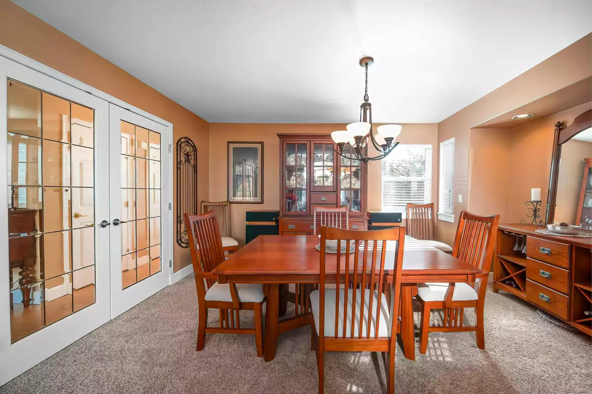 Guest Bathroom Photo of 26912 24a Avenue, Langley, BC