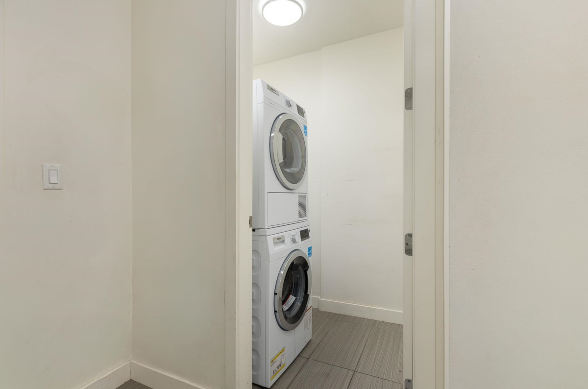 Bedroom 4 Photo of 218 3333 Main Street, Vancouver, BC