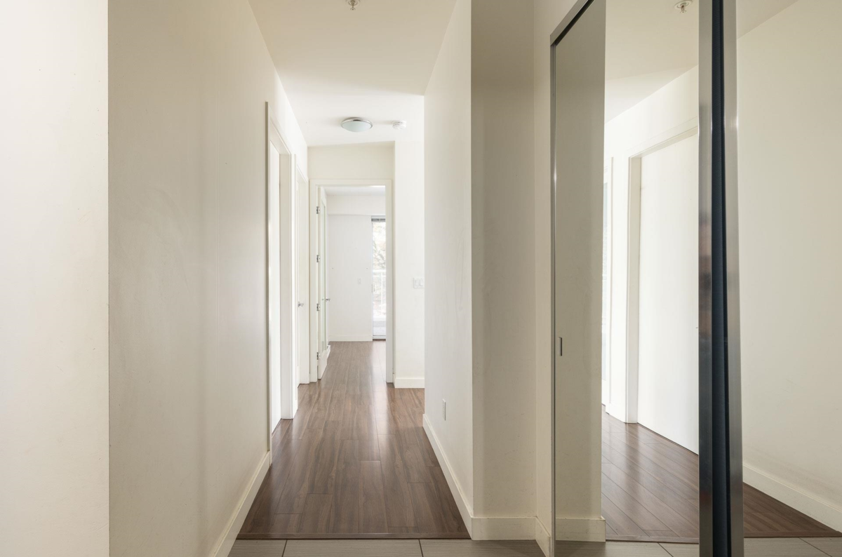 Breakfast Nook Photo of 218 3333 Main Street, Vancouver, BC
